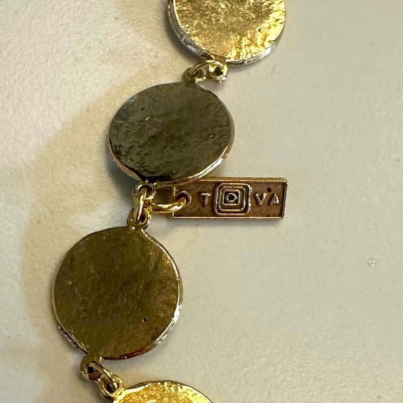 TOVA Gold Star Long Necklace Set in Blue-Grey Enamel in Gold-Tone Metal - Picture 15 of 16